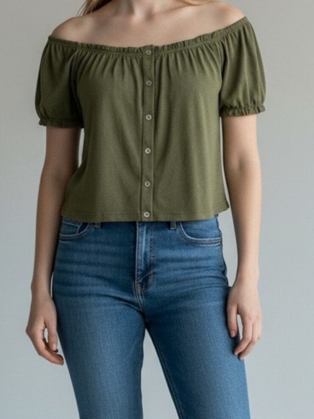 American Eagle Women’s Small Olive Green Off Shoulder Puff Sleeve Button Top